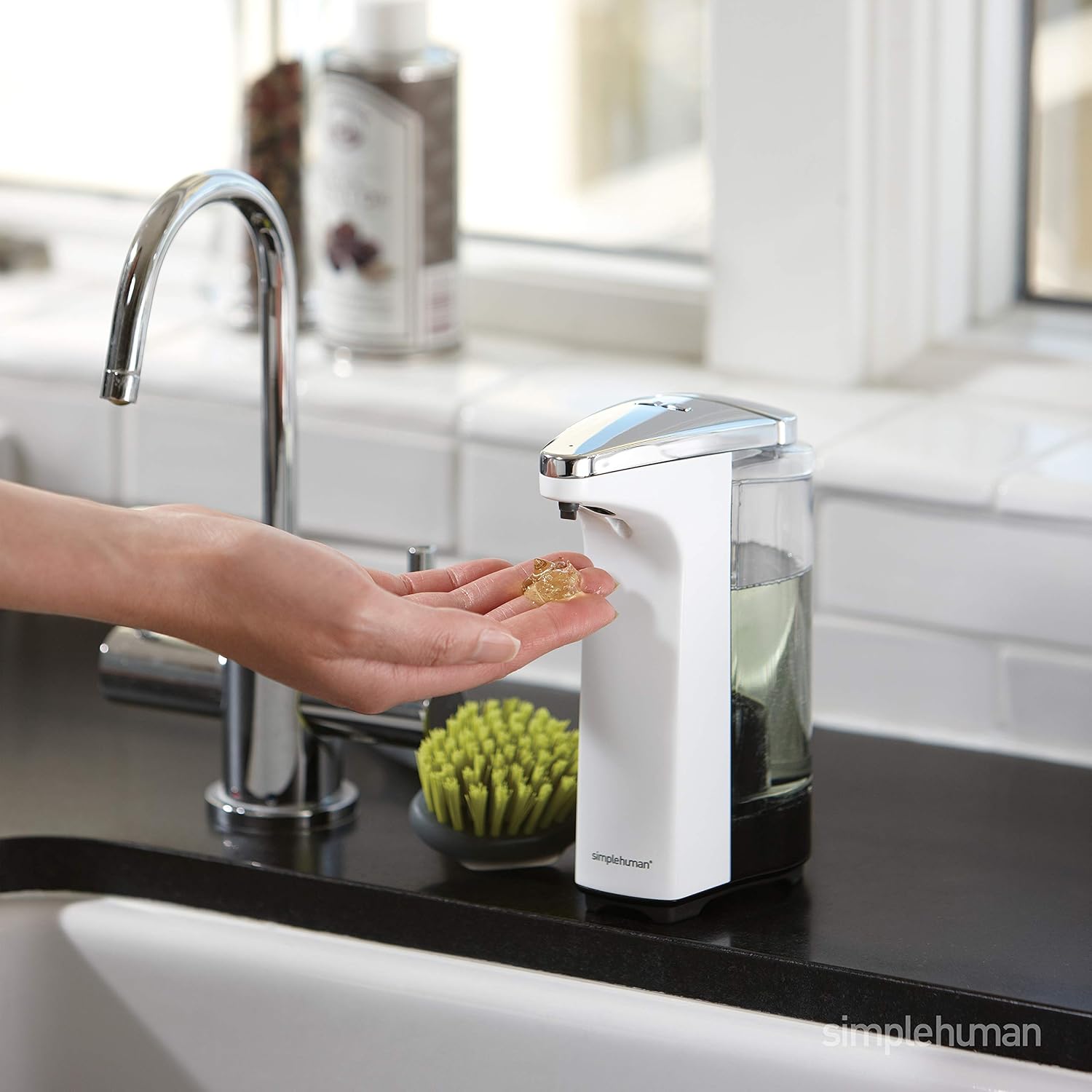 simplehuman Automatic Liquid Soap Dispenser, 237 ml details